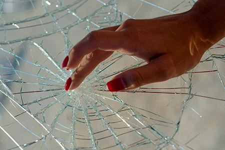 Emergency Glass Repair in Uptown Core