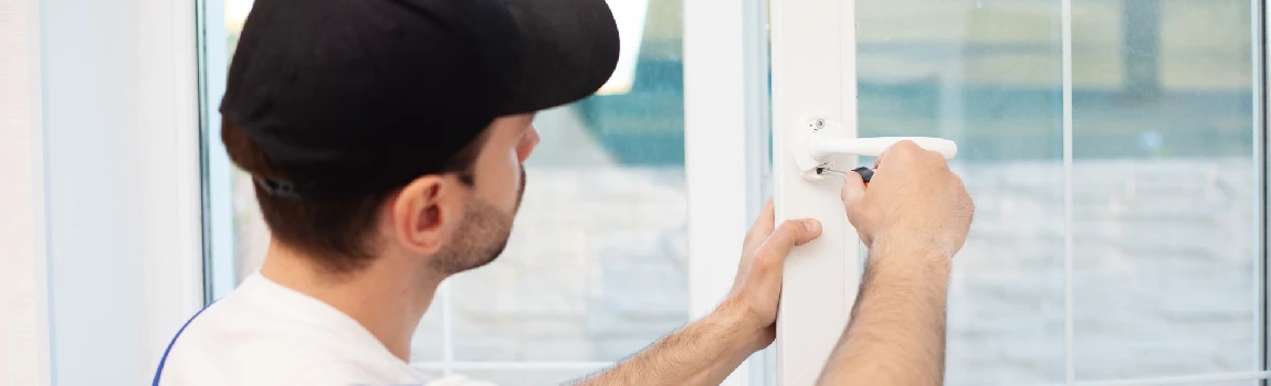 Top-Notch Glass Door Installation Services in Uptown Core