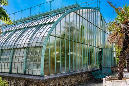 Affordable Cost of Glass Greenhouse Repair Services in Oakville