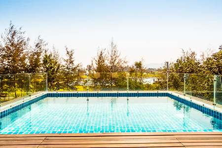 Cost of Glass Pool Fence Repair in Uptown Core